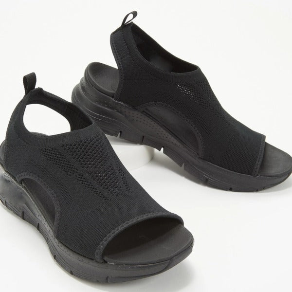 Orthopaedic women’s comfort sandals in a wide fit, front view highlighting breathable mesh upper and flat heel for everyday support.